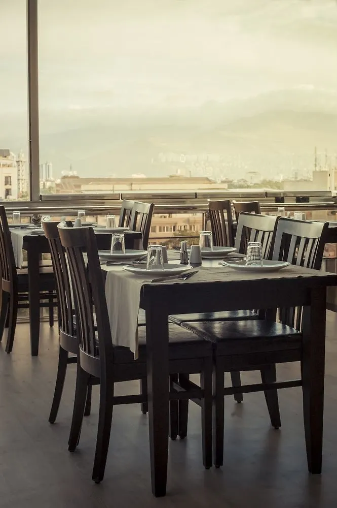 Yayla Hotel 이즈미르
